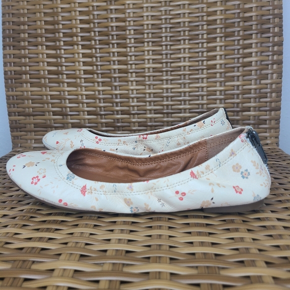 Lucky Brand Eikia Shoes Ballet Flats Floral Cream Soft Leather Size 7 - Picture 4 of 12